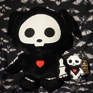 28" skelanimals dax plush // collection post